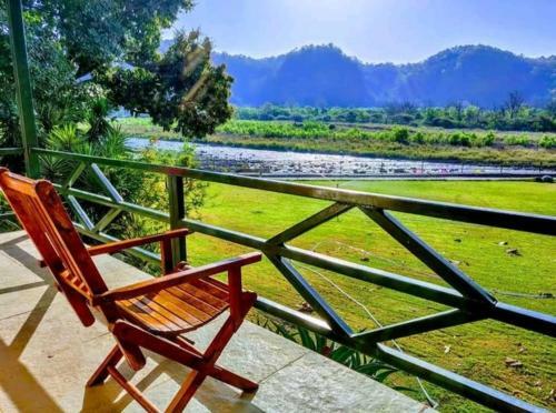 Hotel Tarangi Resort & Spa - A River Access Property