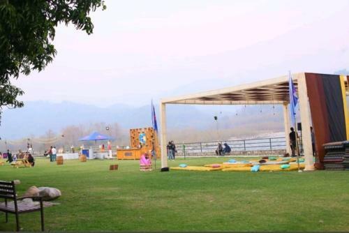 Hotel Tarangi Resort & Spa - A River Access Property