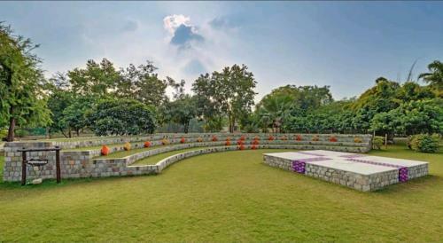 Hotel Tarangi Resort & Spa - A River Access Property
