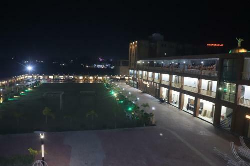 Hotel The Bodhi Palace Resort