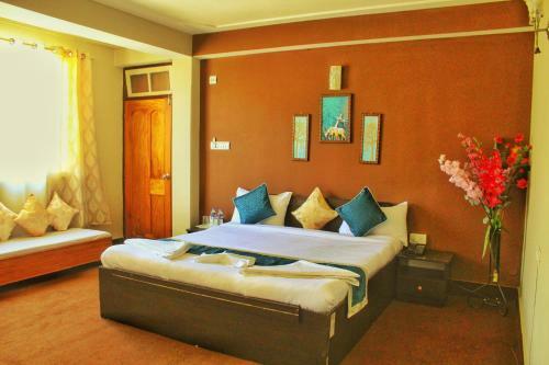 Hotel Sunmount Mayal Retreat