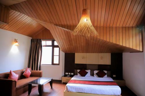 Hotel The Rice Valley Residency