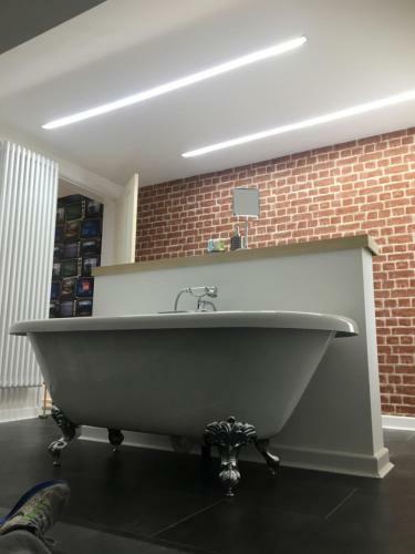 Hostal Ivy Mount Guest House