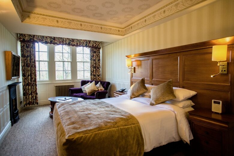 Royal Oak Hotel