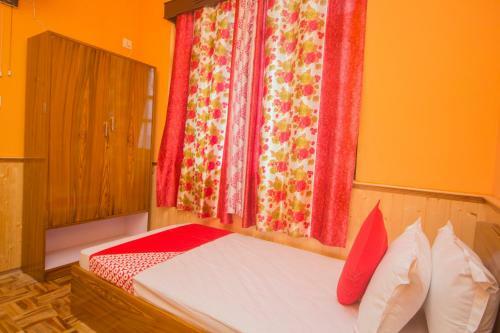 Hotel Oyo Flagship 61188 Rd Home Stay