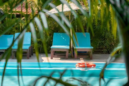 Hotel Justa Morjim Beach Resort Goa