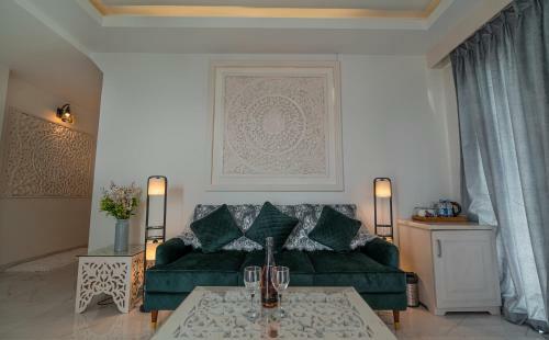 Hotel Lillywoods Zac Beach Resort