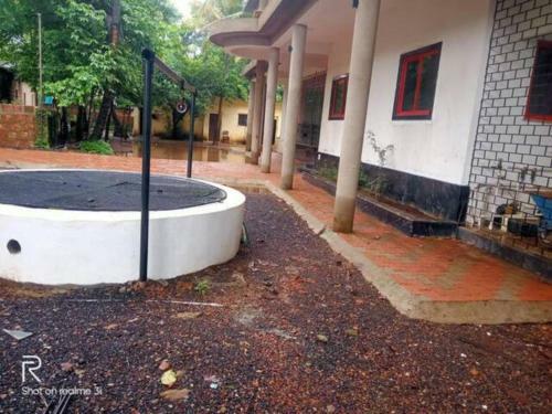 Rustic Private 2bhk Villa W/ Fiber Internet