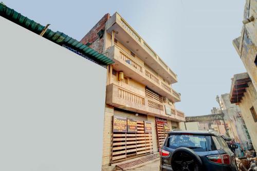 Hotel Spot On 78186 Ghanshyam Lodge