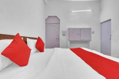 Oyo Flagship 82759 Hotel The Skyland