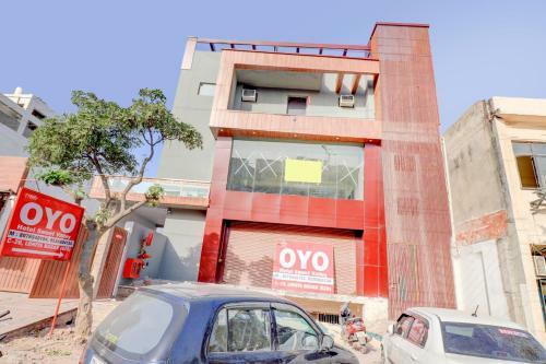 Oyo 77805 Hotel Sweet Valley