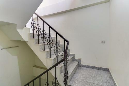 Oyo 77805 Hotel Sweet Valley