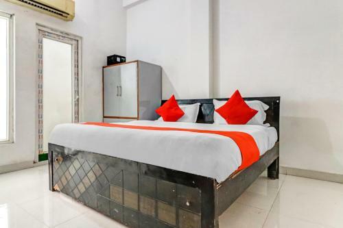 Hotel Oyo 81561 Lucky Stay