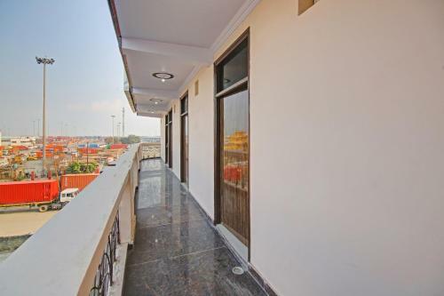 Oyo 86621 Hotel Sweet Dreams