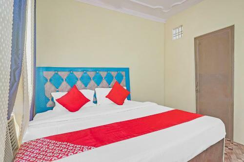 Oyo Flagship 83388 Sunder Hotel