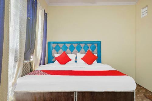 Oyo Flagship 83388 Sunder Hotel