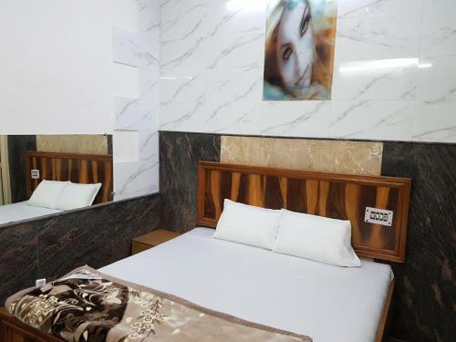 Sharda Hotel By Wb Inn