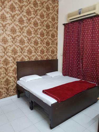 Sharda Hotel By Wb Inn