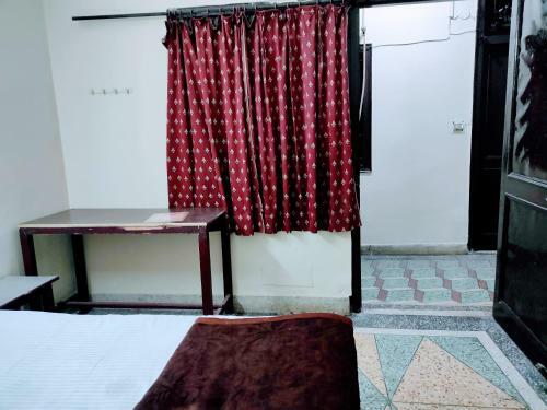 Sharda Hotel By Wb Inn