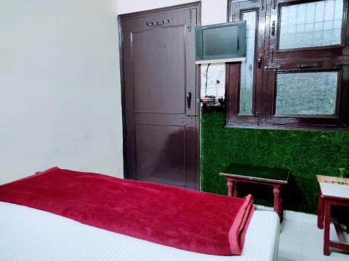 Sharda Hotel By Wb Inn