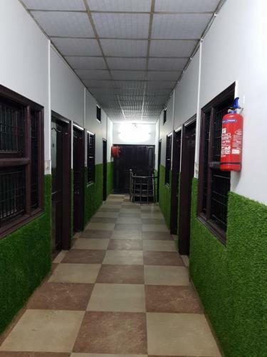 Sharda Hotel By Wb Inn