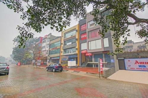 Oyo 85511 Hotel Yuvraj