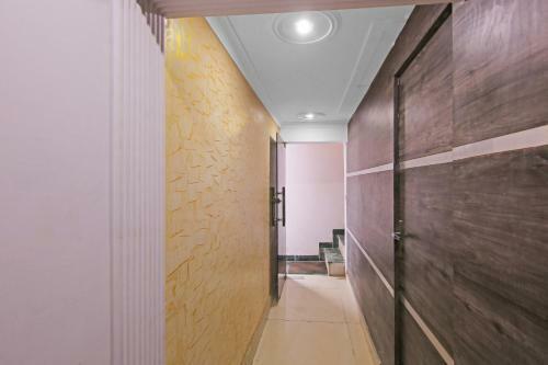 Oyo 85969 Hotel King