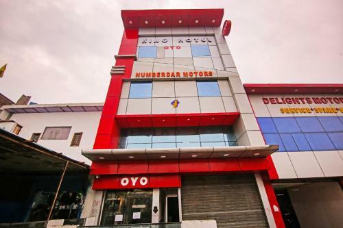 Oyo 85969 Hotel King