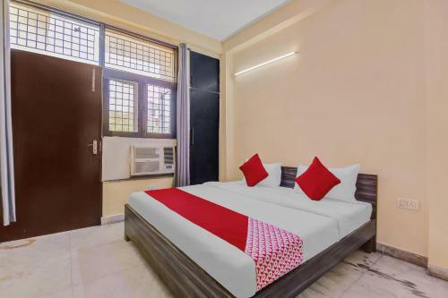 Hotel Oyo Flagship 83807 Krishna Palace