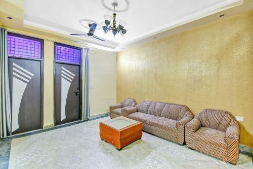 Hotel Oyo Flagship 83807 Krishna Palace
