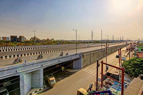 Hotel Oyo 47394 Skyy Inn