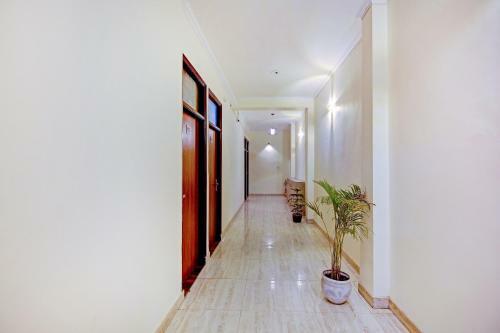 Hotel Oyo 47394 Skyy Inn