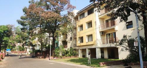 Luxurious 3 Bhk Apart With Pool And Gym