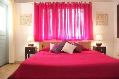 Swechha House - Luxury Villa With Pool And Garden