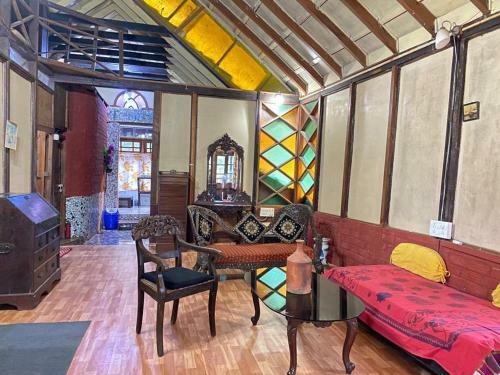 1bhk Antique Wooden House