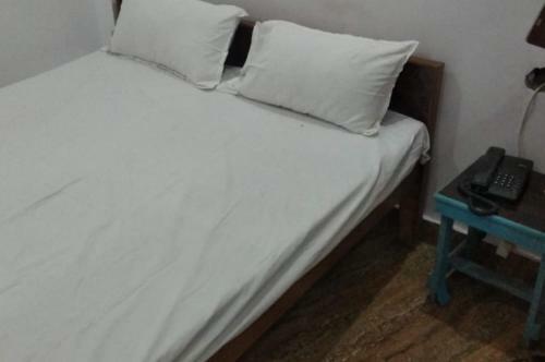 Staymaker Hotel Raj Ganga