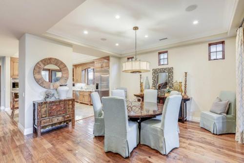 Beach Villa At 507 Goldenrod