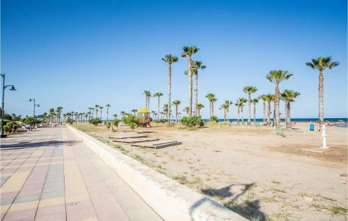 Awesome Apartment In Xilxes With 3 Bedrooms