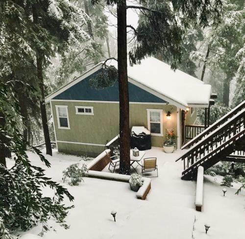 Beautiful Guesthouse In Crestline