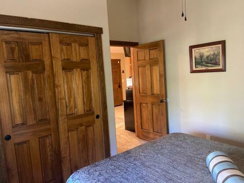 Beautiful Guesthouse In Crestline