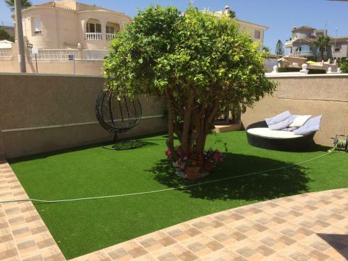 Stunning Five Bedroom Villa With Fabulous Swimming Pool.