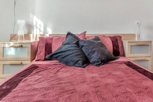 Stunning Five Bedroom Villa With Fabulous Swimming Pool.