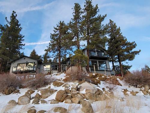 The Point! Spectacular Lake Views 5 Suites!
