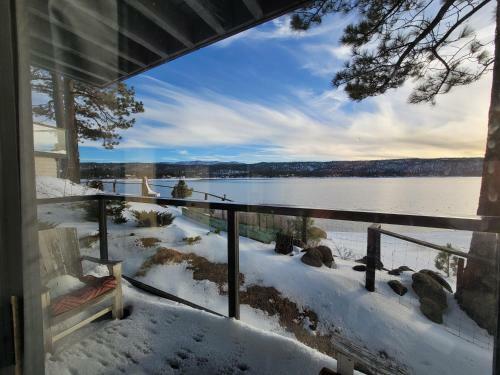The Point! Spectacular Lake Views 5 Suites!