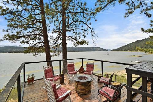 The Point! Spectacular Lake Views 5 Suites!