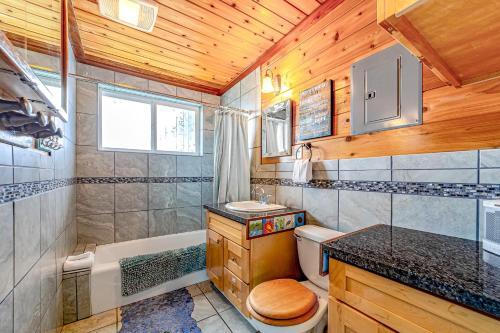 Mystical Dreamhouse & Mermaid's Den