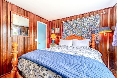 Mystical Dreamhouse & Mermaid's Den