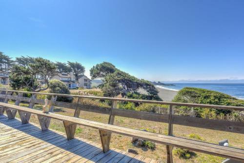 Ocean Bungalow