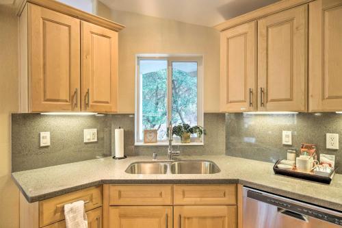 Groveland Gem With Deck, Game Room And Much More!