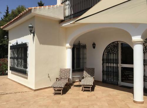 Beautiful Villa Montebello In Benajarafe With Private Salt Pool